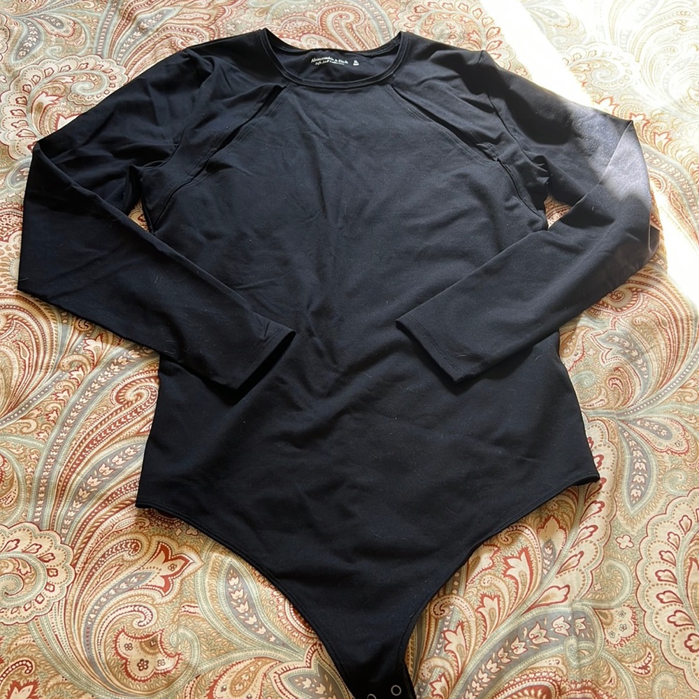 NWOT Abercrombie & Fitch bodysuit XL